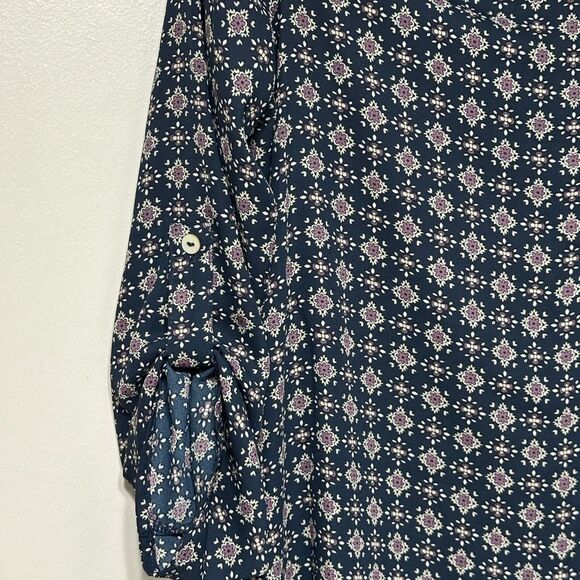 Women’s Button Up Blouse Top size Small - Picture 3 of 5